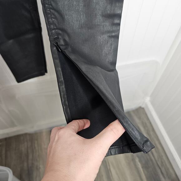 rag & bone Vegan Leather Pants Size XS Pull On Edgy Classic Zip Ankle Timeless - Picture 4 of 8